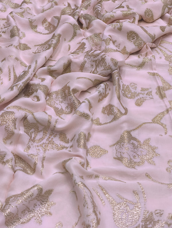 D#37 - Tissu Broderie au Fil (3)
