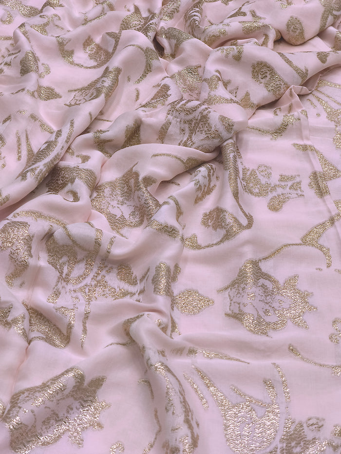 D#37 - Tissu Broderie au Fil (3)
