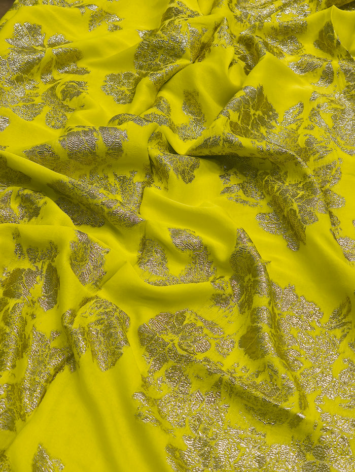 D#37 - Tissu Broderie au Fil (7)